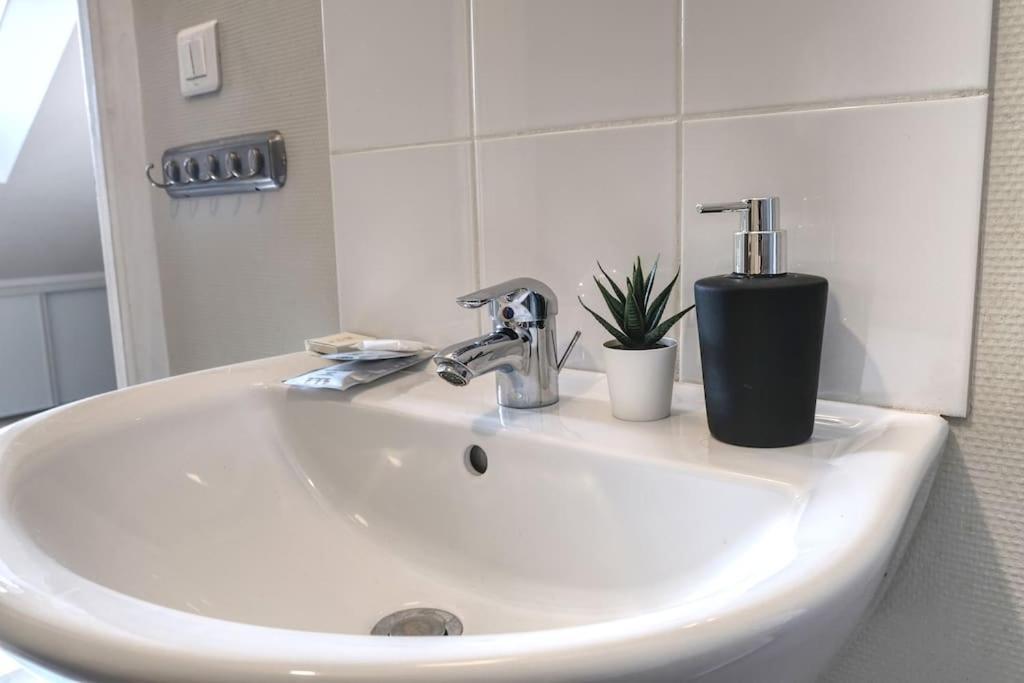 Nantes Central & Confort Ngoại thất bức ảnh